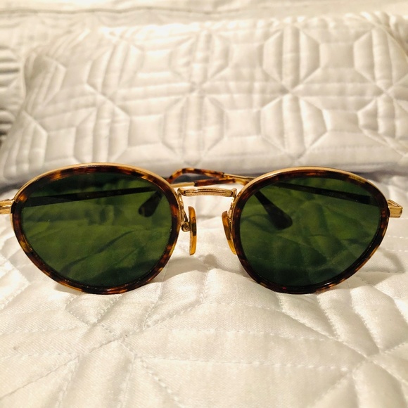 Giorgio Armani Accessories - ‘90s Armani 101 713 Gold-Tortoise Frame Green UV Lenses